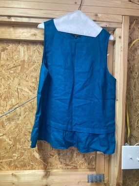 FOR CYNTHIA/Sleeveless Blue Ruffle Hem Linen Top